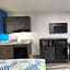 Scottish Inn & Suites