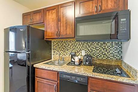 MainStay Suites Near Denver Downtown