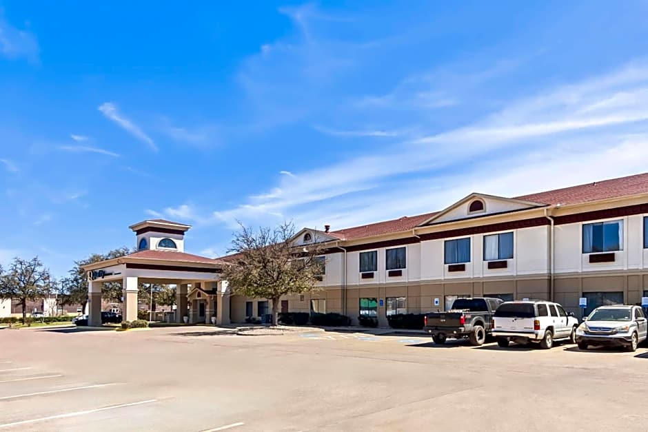 Quality Inn & Suites Granbury