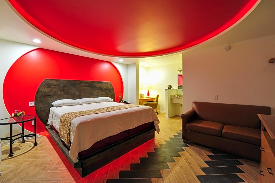 Romantic Inn & Suites