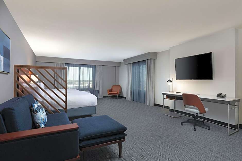 Courtyard by Marriott Wichita at Old Town