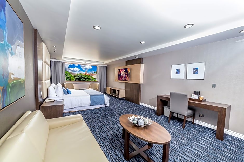 Hotel Pueblo Amigo