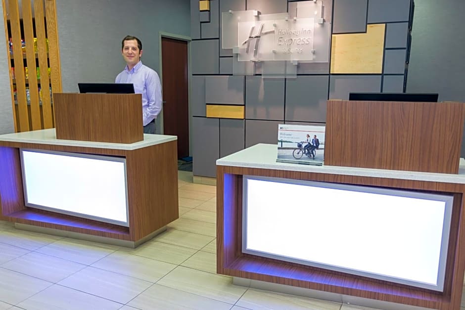 Holiday Inn Express Hotel & Suites Athens