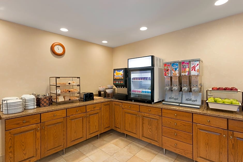 Country Inn & Suites by Radisson, Rochester, MN