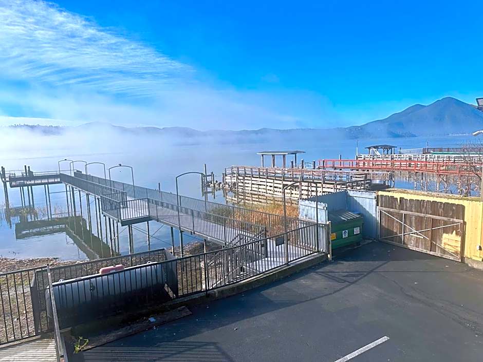 Americas Best Value Inn & Suites Clearlake Wine Country