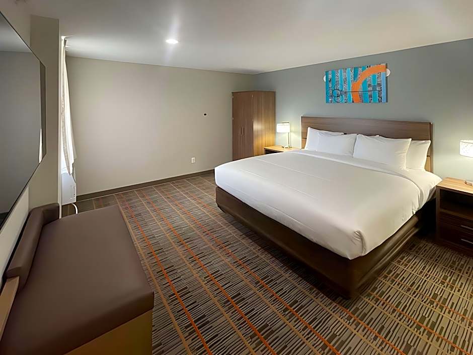 MainStay Suites