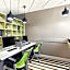 Holiday Inn Express Atlanta Nw - Galleria Area