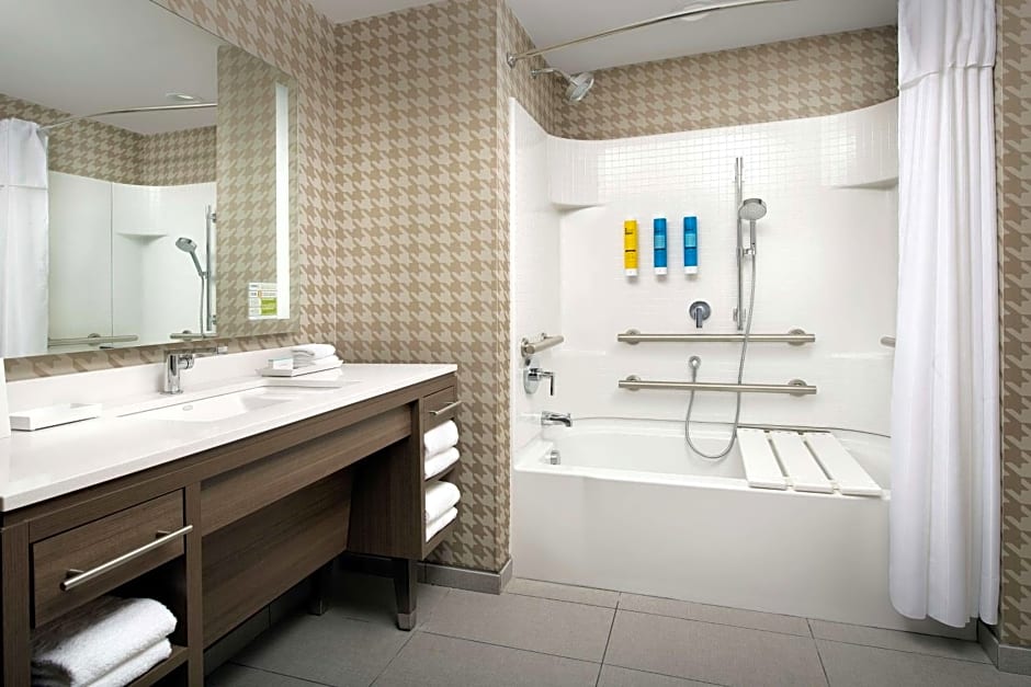 Home2 Suites by Hilton Columbia Southeast Fort Jackson, SC