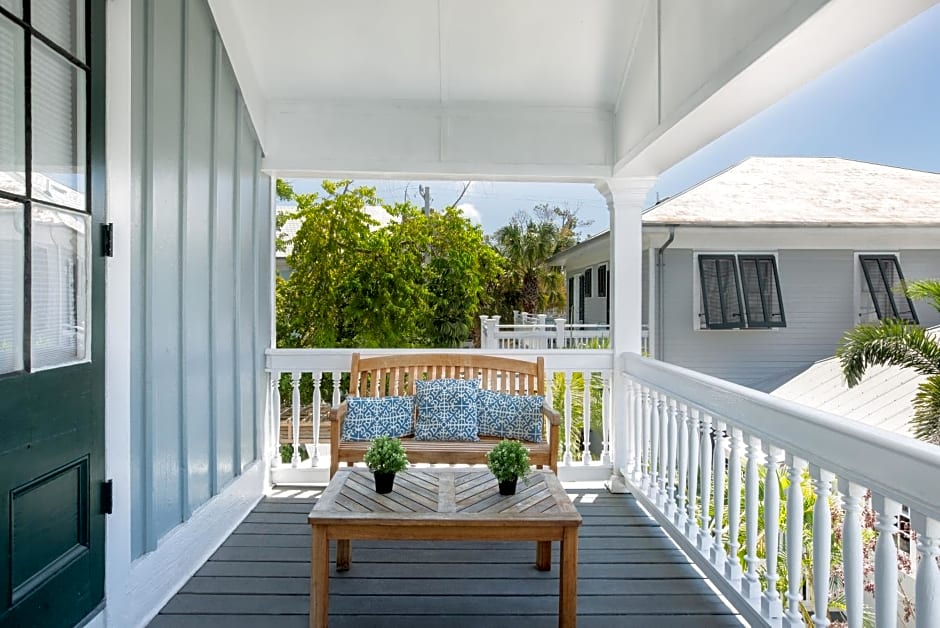 The Cabana Inn