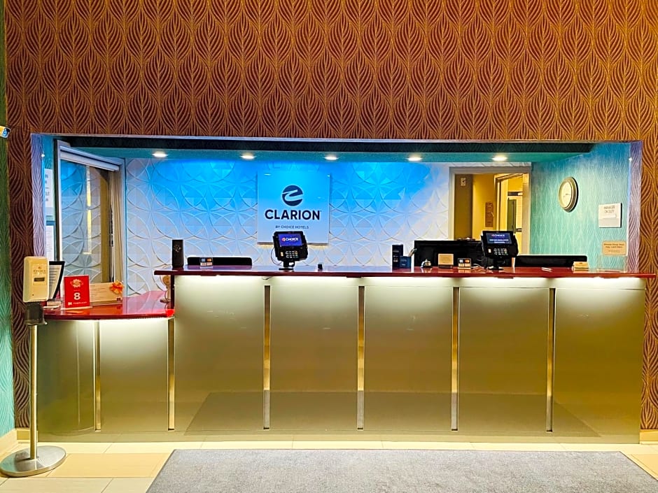 Clarion Inn & Suites Evansville