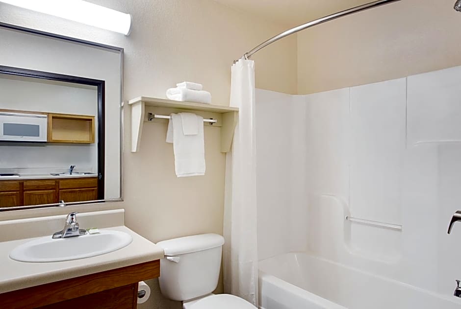 WoodSpring Suites Clarksville Ft. Campbell