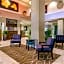 Comfort Suites Maingate East At Old Town