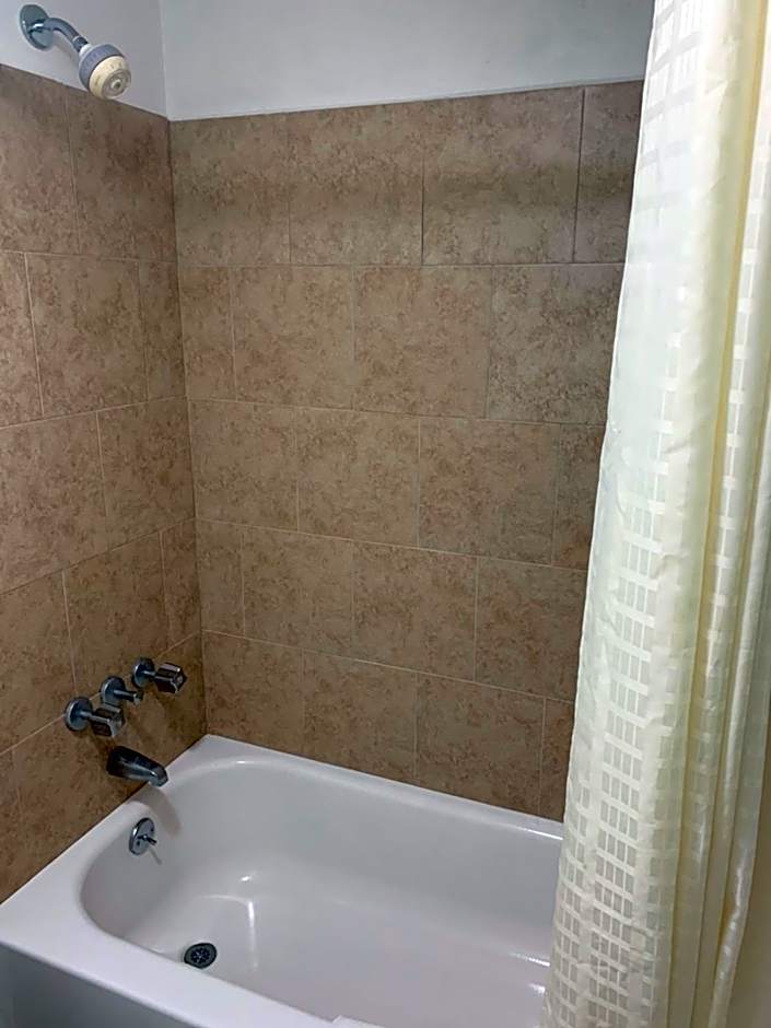 Baton Rouge West Inn