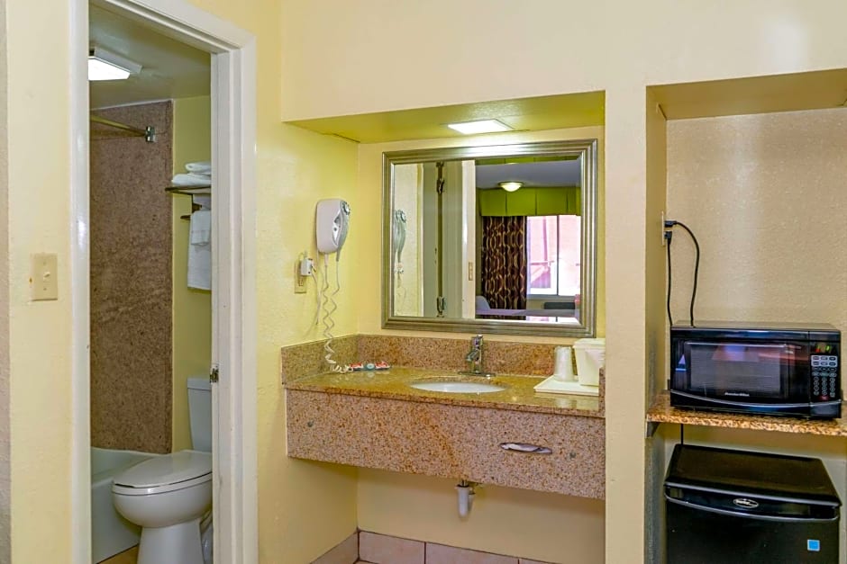 Econo Lodge Weldon