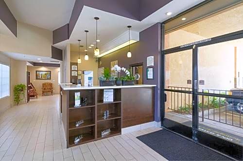 Quality Inn & Suites Huntington Beach