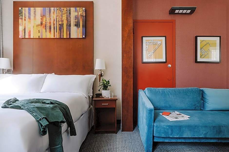 Club Quarters Hotel in Philadelphia
