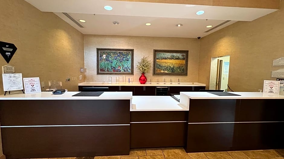 Hawthorn Extended Stay by Wyndham West Palm Beach