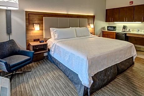 1 King Bed Standard
