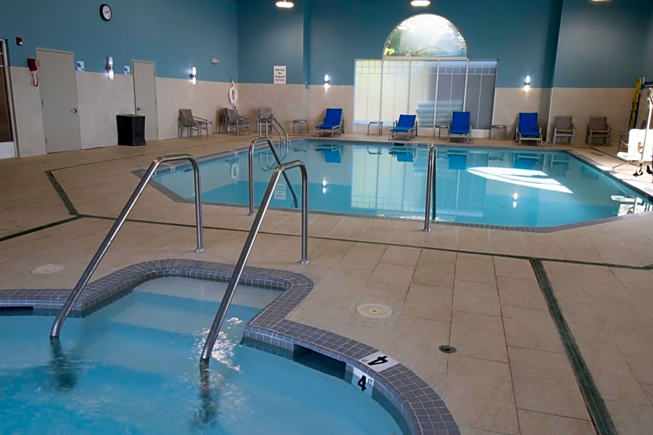 Holiday Inn Express & Suites Manassas