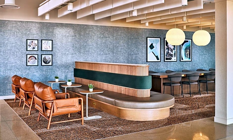 Holiday Inn Chicago O'Hare - Rosemont, an IHG Hotel