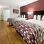 Red Roof Inn & Suites Knoxville East