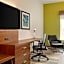 Holiday Inn Express & Suites - Dalton - Walnut Ave, an IHG Hotel