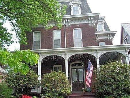 Hillard House Inn