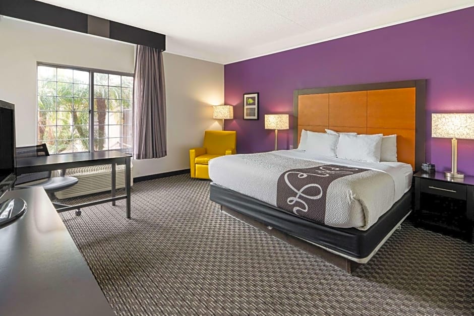 La Quinta Inn & Suites by Wyndham Phoenix Scottsdale