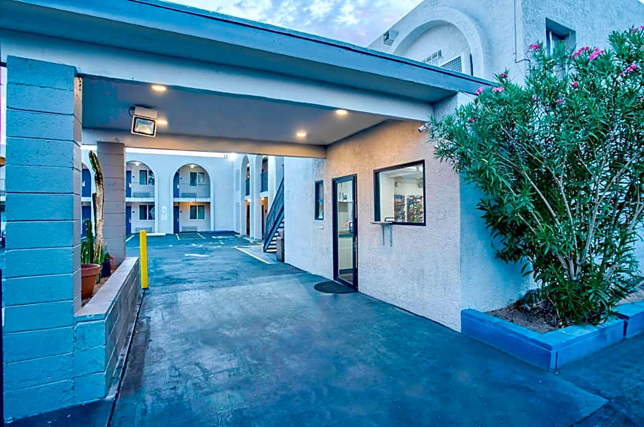 Motel 6 Tucson, AZ - East Williams Center