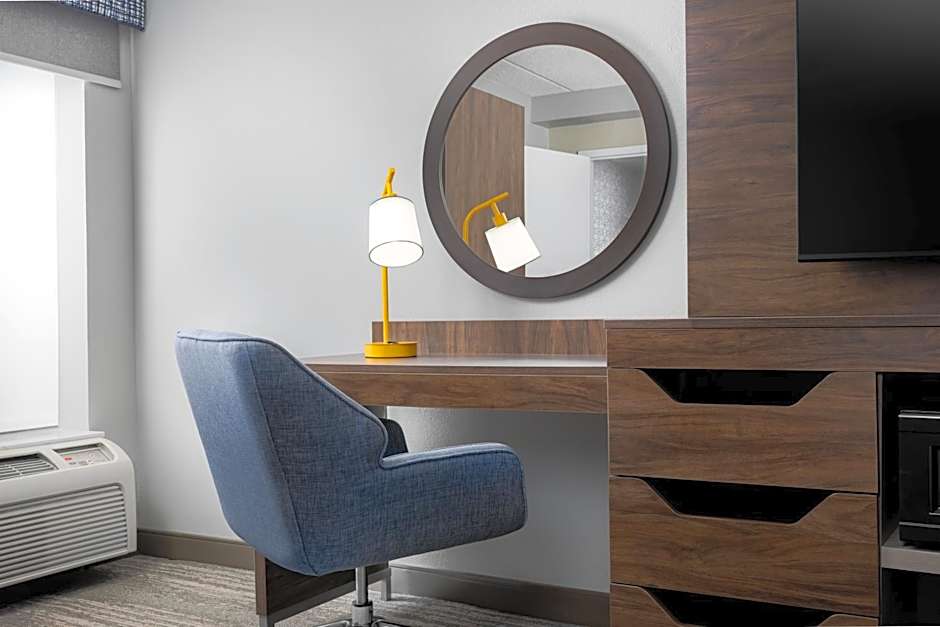 Hampton Inn By Hilton Louisville-Airport