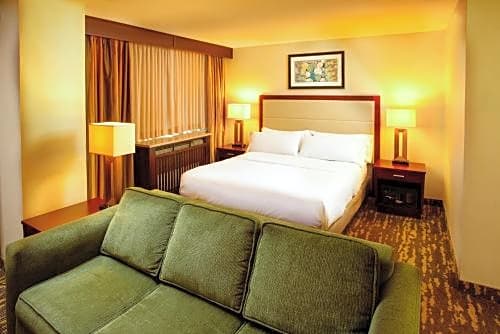 DoubleTree by Hilton Rochester - Mayo Clinic Area