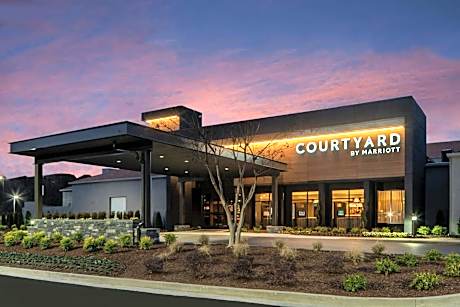Courtyard by Marriott Memphis Airport