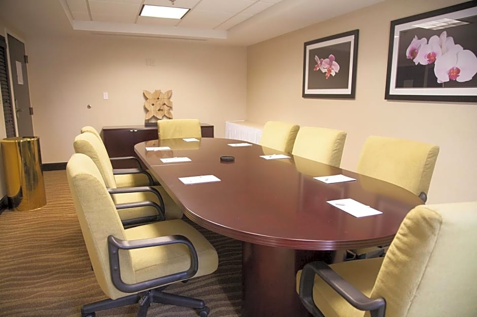 Hampton Inn By Hilton Alpharetta/Roswell, Ga