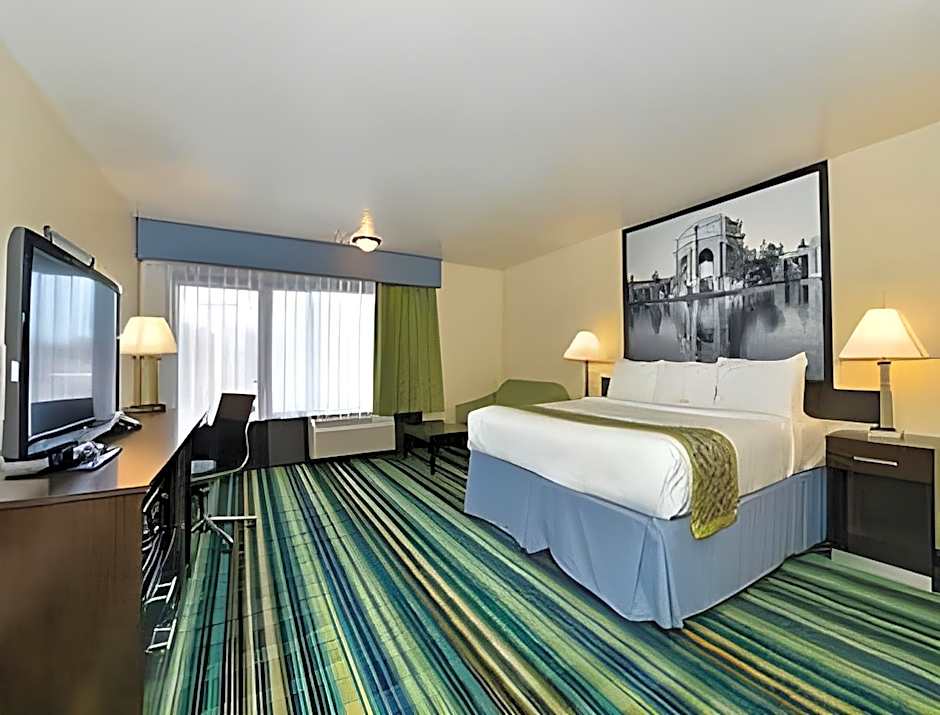 Super 8 by Wyndham Vallejo/Napa Valley