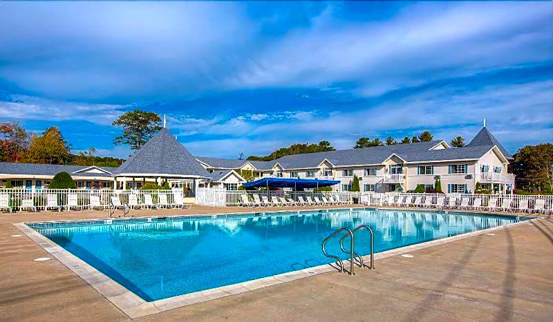 Ogunquit Hotel and Suites
