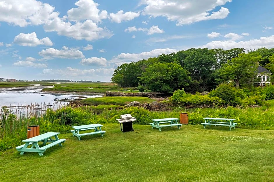 Ogunquit River Inn & Suites