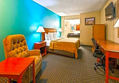 Queen Room