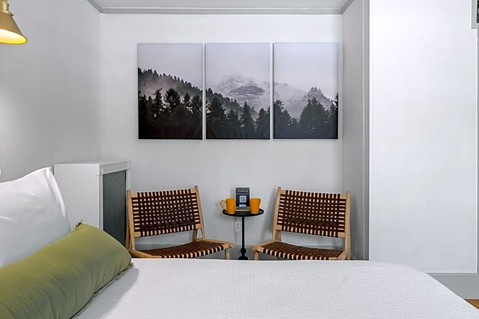 Launchpoint Lodge