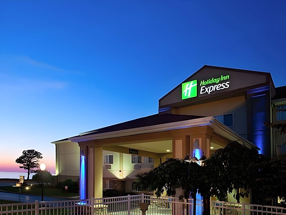 Holiday Inn Express Hotel And Suites St Joseph