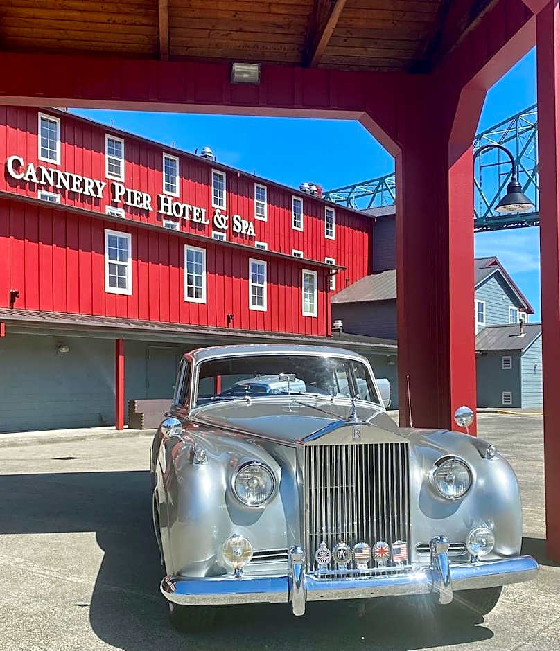 Cannery Pier Hotel & Spa