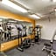 Econo Lodge Inn & Suites Bloomington