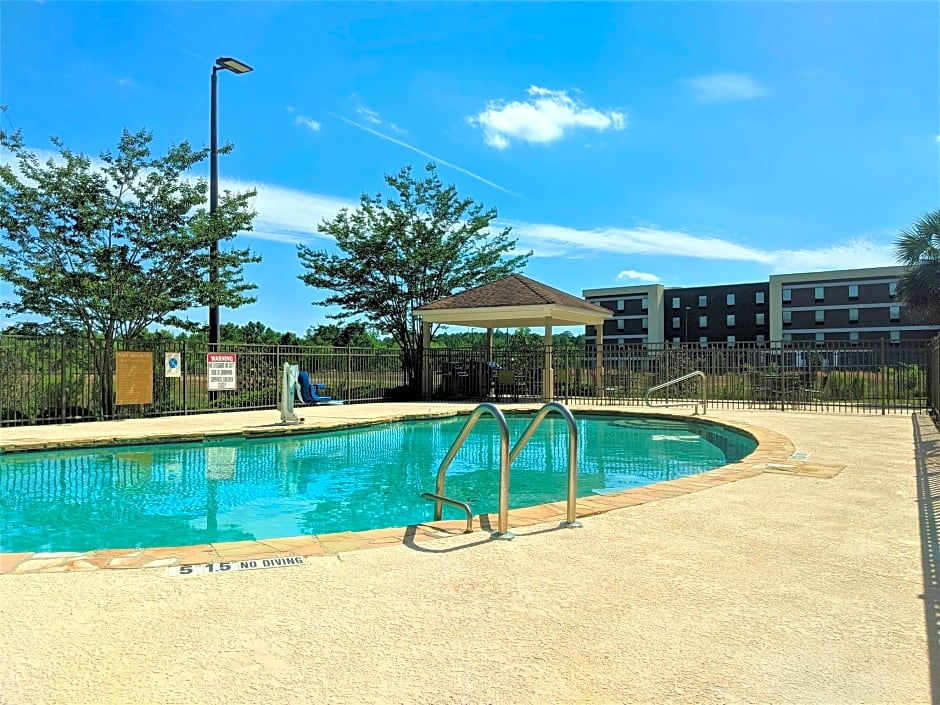 Candlewood Suites Macon