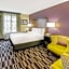 La Quinta Inn & Suites by Wyndham The Woodlands/Spring
