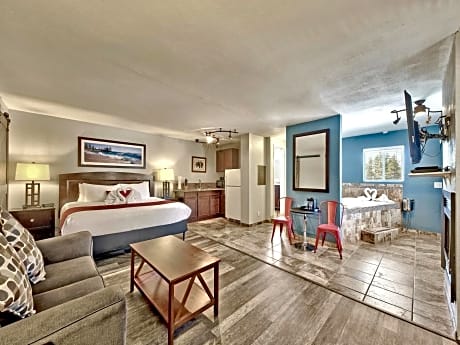Superior Suite with Spa Bath