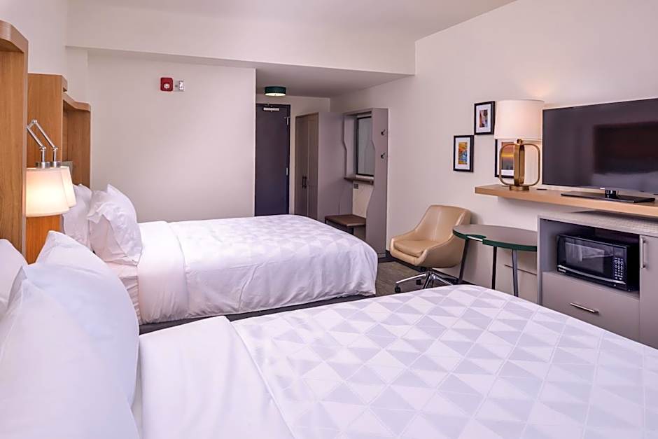 Holiday Inn Detroit Northwest - Livonia, an IHG Hotel