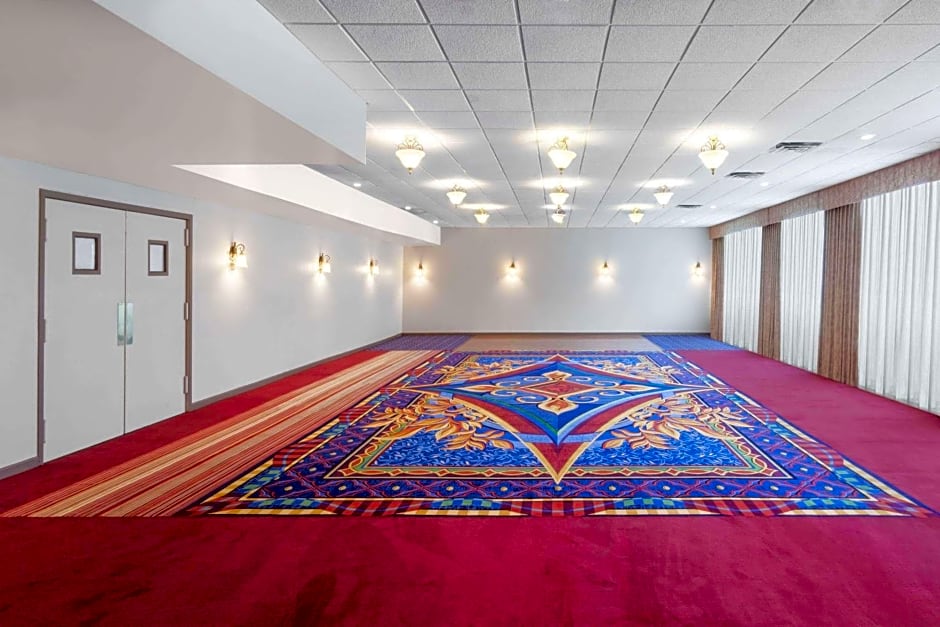 Days Inn by Wyndham Albion