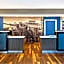La Quinta Inn & Suites by Wyndham Newnan
