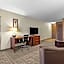 Comfort Inn City of Natural Lakes