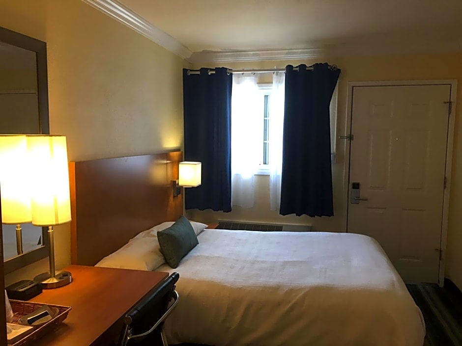 Surf Motel
