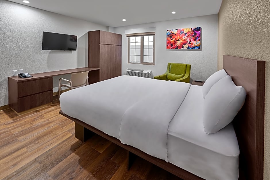 Extended Suites Tijuana Macroplaza